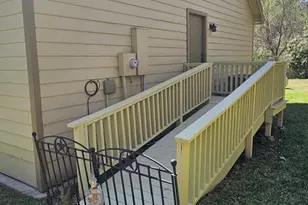 115 Lakecrest Dr, Etoile, TX 75944 - Photo 25