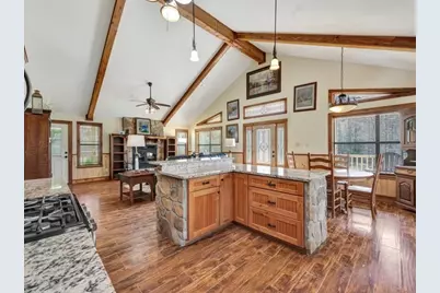 115 Lake Crest Drive, Etoile, TX 75944 - Photo 9