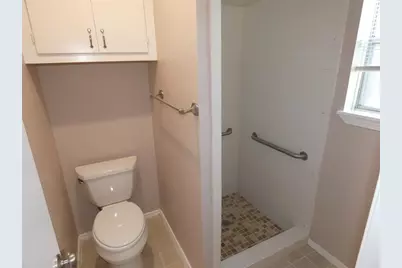 3406 Rockyridge Drive, Houston, TX 77063 - Photo 11