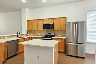 20610 Raingreen Dr, Katy, TX 77449 - Photo 9