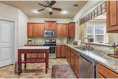 13227 Champions Cup Way, Mont Belvieu, TX 77535 - Photo 5