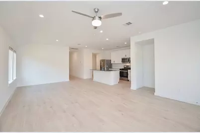 7831 Sanremo Drive, Richmond, TX 77406 - Photo 11