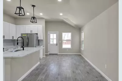 106 Harbor Court Drive, Conroe, TX 77356 - Photo 15