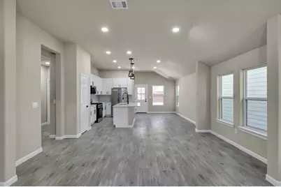 106 Harbor Court Drive, Conroe, TX 77356 - Photo 5