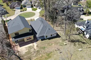 106 Harbor Ct Dr, Conroe, TX 77356 - Photo 41