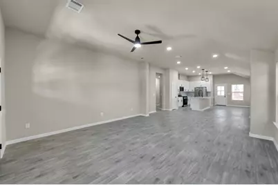 106 Harbor Court Drive, Conroe, TX 77356 - Photo 33