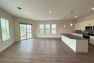 641 W Crosstimbers St, Houston, TX 77018 - Photo 1