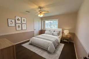 12814 Crow Valley Ln, Houston, TX 77099 - Photo 7