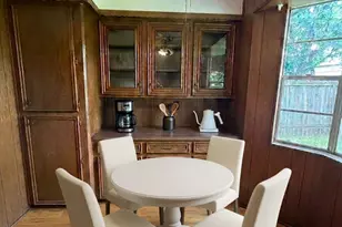 12814 Crow Valley Ln, Houston, TX 77099 - Photo 3