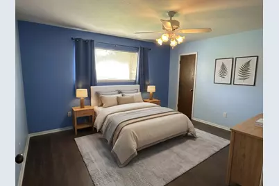 12814 Crow Valley Lane, Houston, TX 77099 - Photo 5