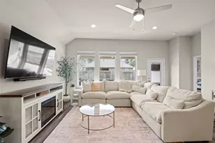 14239 Volcano Perch Dr, Conroe, TX 77384 - Photo 17