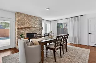 1676 Beaconshire Rd, Houston, TX 77077 - Photo 11