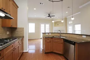 5615 Winsome Villas Ln, Houston, TX 77057 - Photo 13