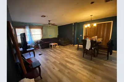 3147 Golfcrest Boulevard, Houston, TX 77087 - Photo 11