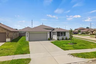 1702 Plantation Pl, Baytown, TX 77523 - Photo 1