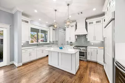 7 Mariner Pass, Galveston, TX 77554 - Photo 15