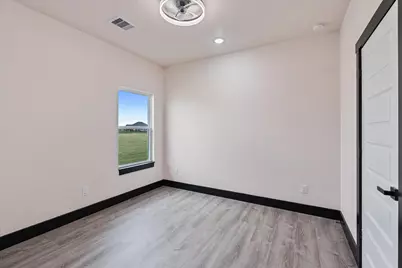447 Sunset Trail, Angleton, TX 77515 - Photo 19