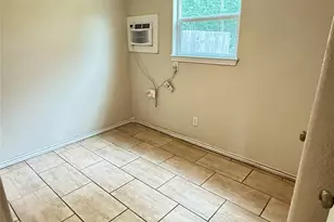 17433 Cr-945, Brazoria, TX 77422 - Photo 9