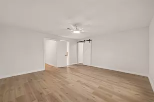 325 Hargett St, Clute, TX 77531 - Photo 31