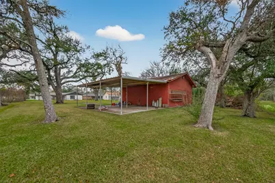 325 Hargett Street, Clute, TX 77531 - Photo 47