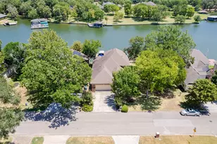 6883 Kingston Cove Ln, Willis, TX 77318 - Photo 41