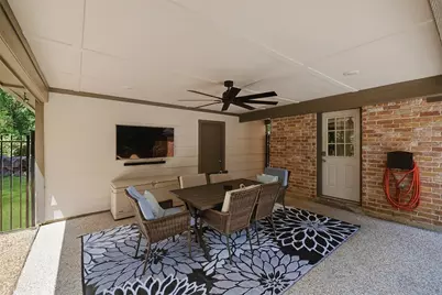 2321 Chestnut Oak Place, The Woodlands, TX 77380 - Photo 9
