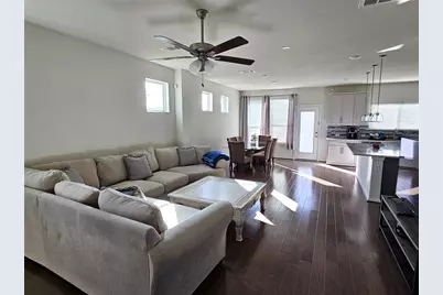 3234 Longleaf Meadows Drive, Houston, TX 77063 - Photo 5