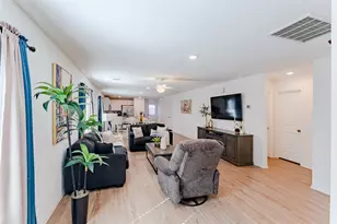 4143 Saltillo Lakes Dr, Baytown, TX 77521 - Photo 7