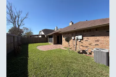 12331 Grove Meadow Drive, Stafford, TX 77477 - Photo 5