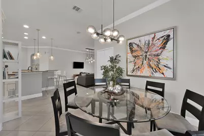 98 Lindenberry Circle, The Woodlands, TX 77389 - Photo 9