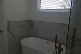 107 Booker St, Baytown, TX 77523 - Photo 27