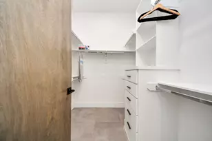 2211 Staples St, Houston, TX 77026 - Photo 25