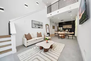 2211 Staples St, Houston, TX 77026 - Photo 3