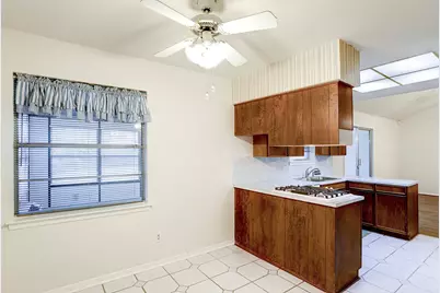 7739 Kensico Road, Houston, TX 77036 - Photo 9