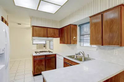7739 Kensico Road, Houston, TX 77036 - Photo 7