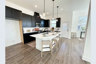 9415 Garden Gate Drive, Missouri City, TX 77459 - Photo 7