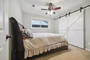 9710 Bob White Dr, Houston, TX 77096 - Photo 11