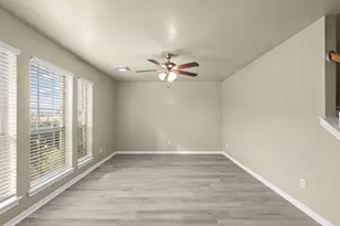 120 Green Isle Ave Ave, Dickinson, TX 77539 - Photo 3
