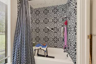 7714 Rolling Fork Ln, Houston, TX 77040 - Photo 45