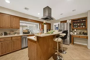 7714 Rolling Fork Ln, Houston, TX 77040 - Photo 9