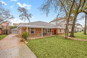 4114 Tartan Ln, Houston, TX 77025 - Photo 3