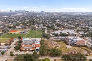 4114 Tartan Ln, Houston, TX 77025 - Photo 35