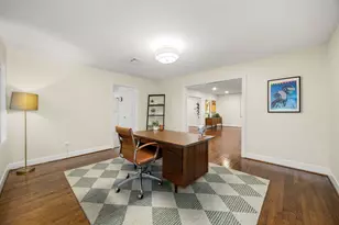 4114 Tartan Ln, Houston, TX 77025 - Photo 9