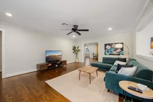 4114 Tartan Ln, Houston, TX 77025 - Photo 15