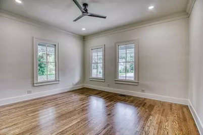 404 College Avenue, Brenham, TX 77833 - Photo 3