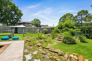 321 Empress Ln, League City, TX 77573 - Photo 23