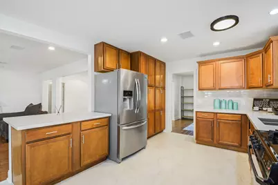 321 Empress Lane, League City, TX 77573 - Photo 9