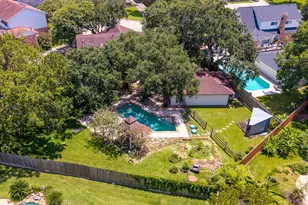 321 Empress Ln, League City, TX 77573 - Photo 25