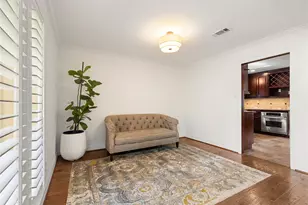 2011 River Falls Dr, Houston, TX 77339 - Photo 9