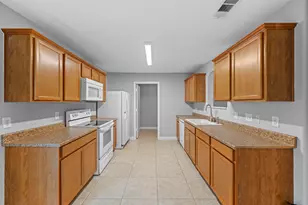 9002 Kerry Prairie Ln, Richmond, TX 77407 - Photo 5